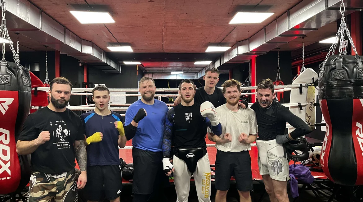 Як обрати зал для тренувань з боксу: на що звернути увагу, щоб не помилитись і не кинути через місяць.